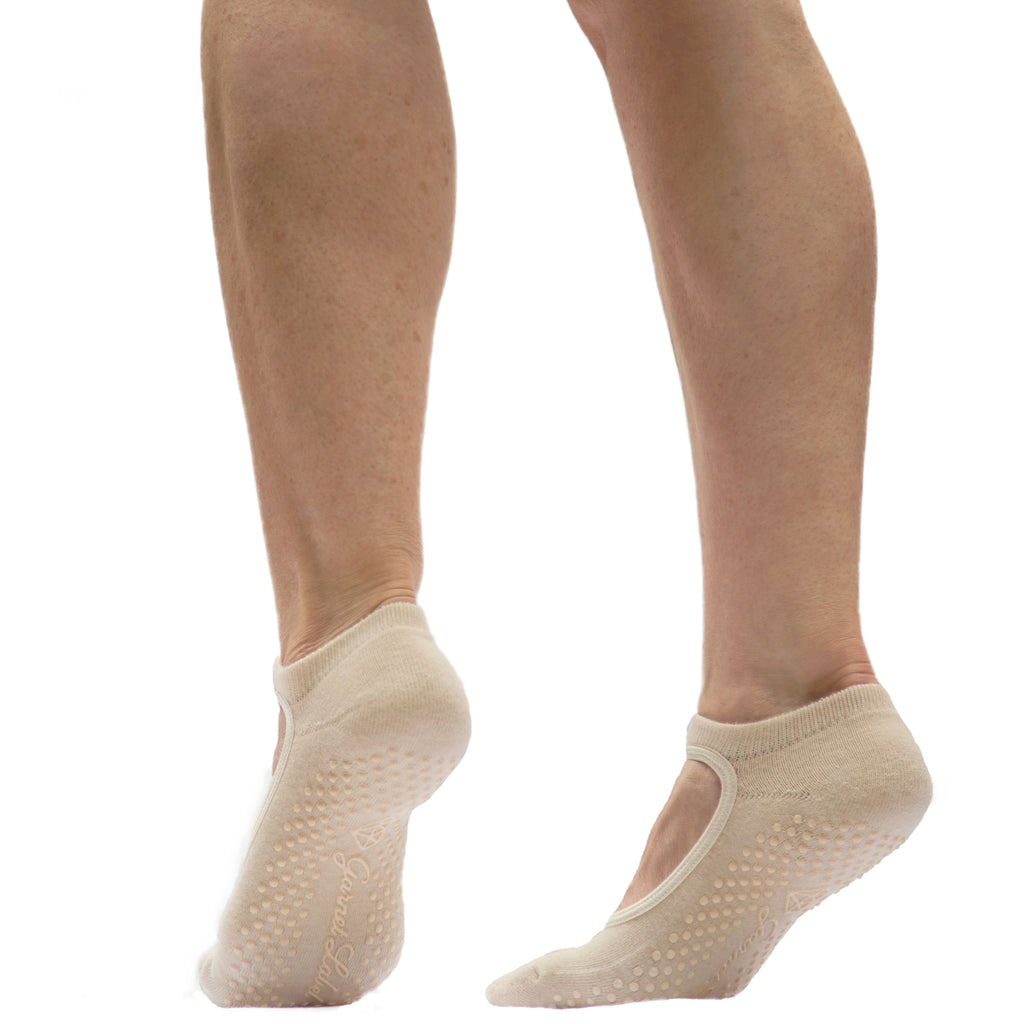 Barre Socks - One Size / Nude