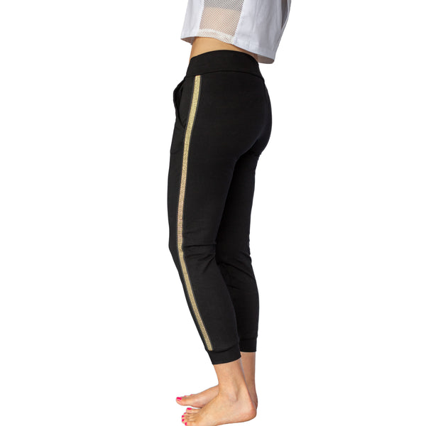 Gold Stripe Cropped Jogger (black) with open front pockets, fit for barre and beyond.